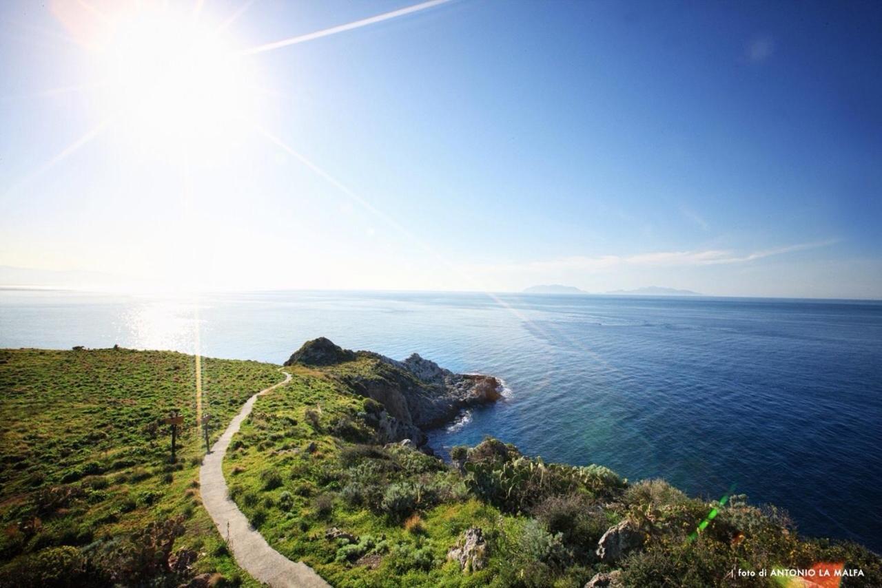 Manzoni Elements Bed & Breakfast Milazzo Exterior photo